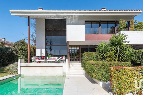 Дом в Реус, Таррагона, Испания 4 спальни, 717м2 №153508