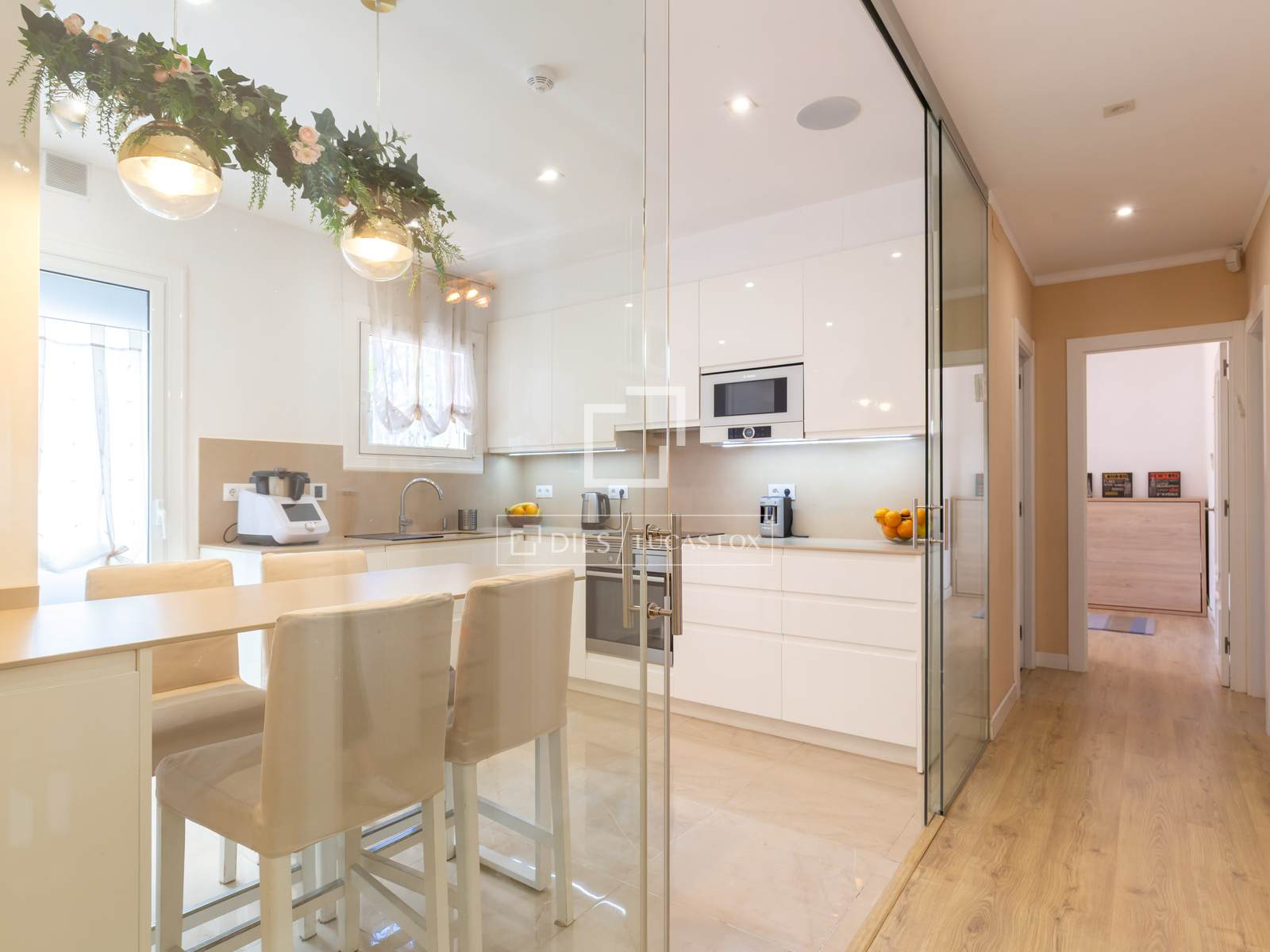 Wohnung in Esplugues de Llobregat, Barcelona, Spanien 4 Schlafzimmer, 139 m2 Nr. 192628