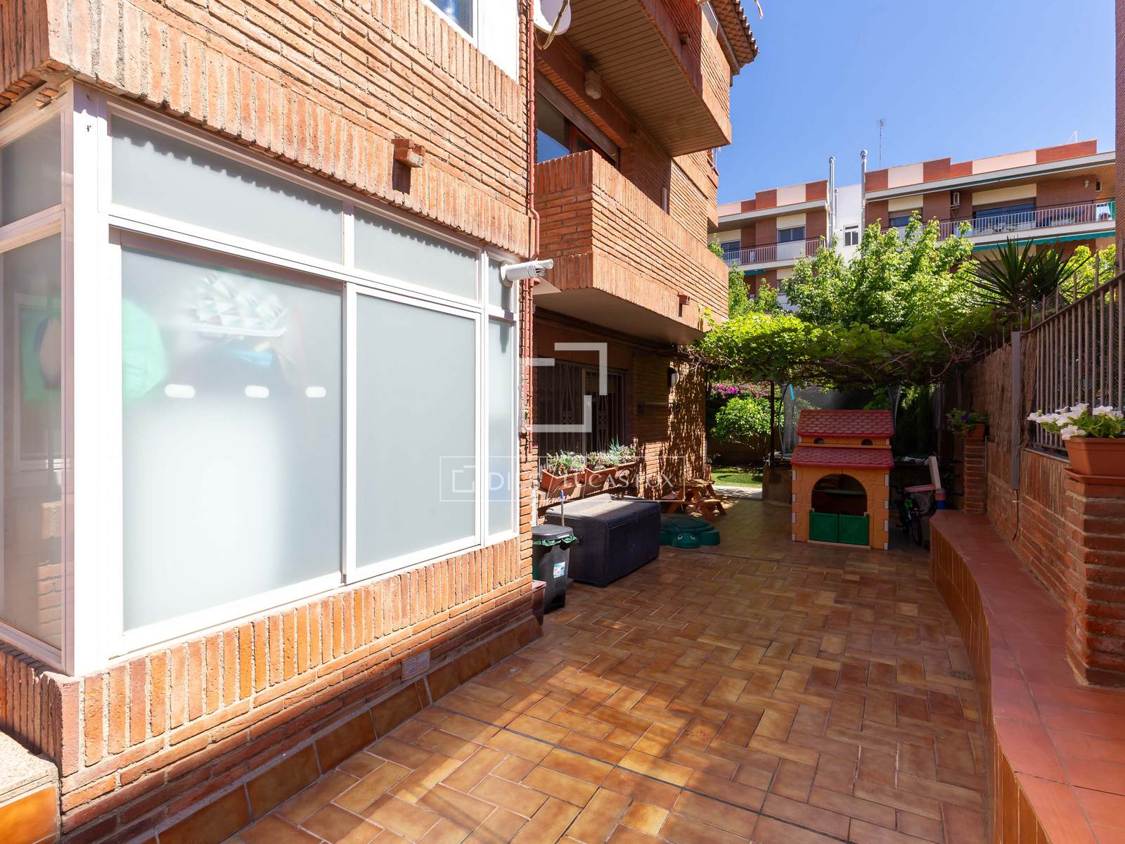 Wohnung in Esplugues de Llobregat, Barcelona, Spanien 4 Schlafzimmer, 139 m2 Nr. 192628