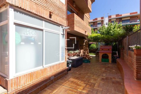 Apartment for sale in Esplugues de Llobregat, Barcelona, Spain 4 bedrooms, 139 sq.m. No. 192628 - photo 29