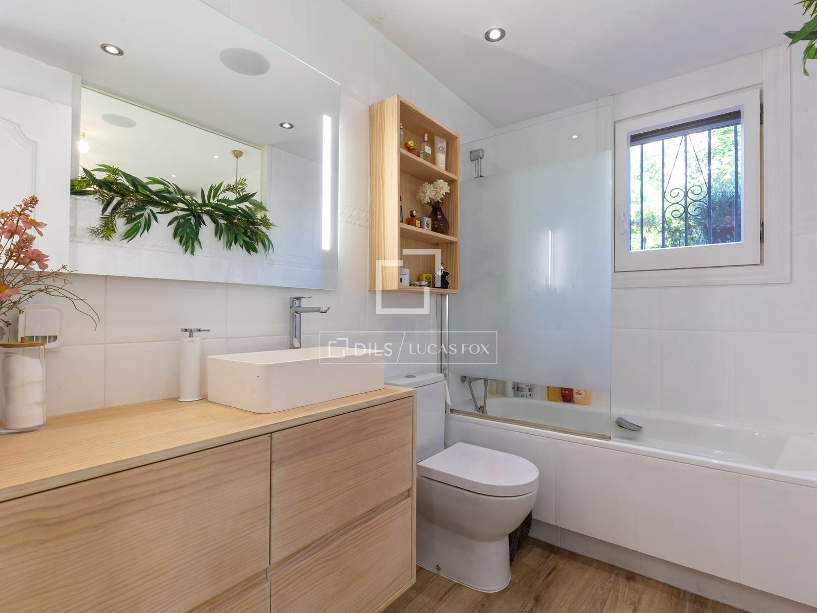 Wohnung in Esplugues de Llobregat, Barcelona, Spanien 4 Schlafzimmer, 139 m2 Nr. 192628