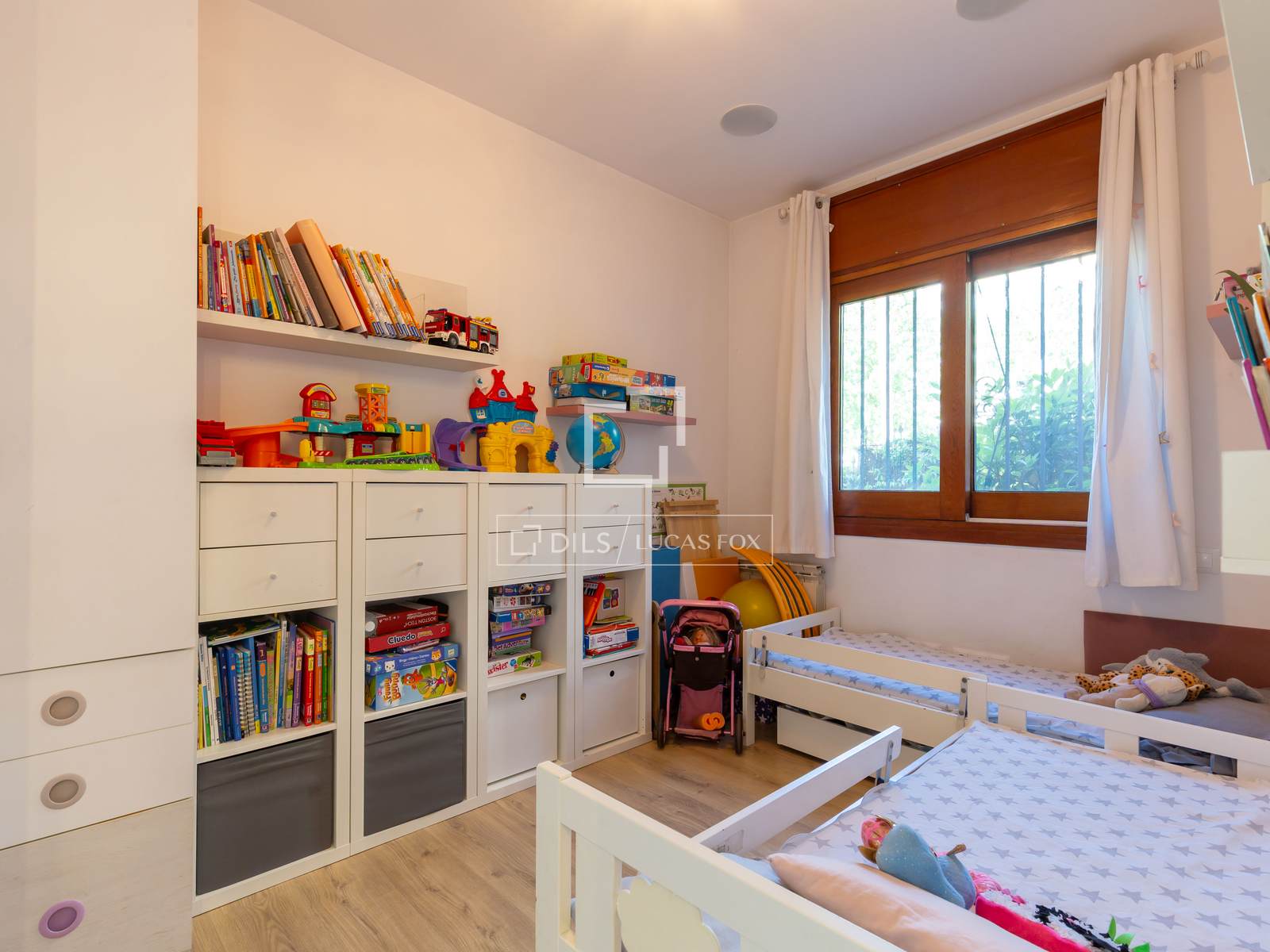 Wohnung in Esplugues de Llobregat, Barcelona, Spanien 4 Schlafzimmer, 139 m2 Nr. 192628