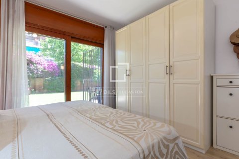 Apartment for sale in Esplugues de Llobregat, Barcelona, Spain 4 bedrooms, 139 sq.m. No. 192628 - photo 19