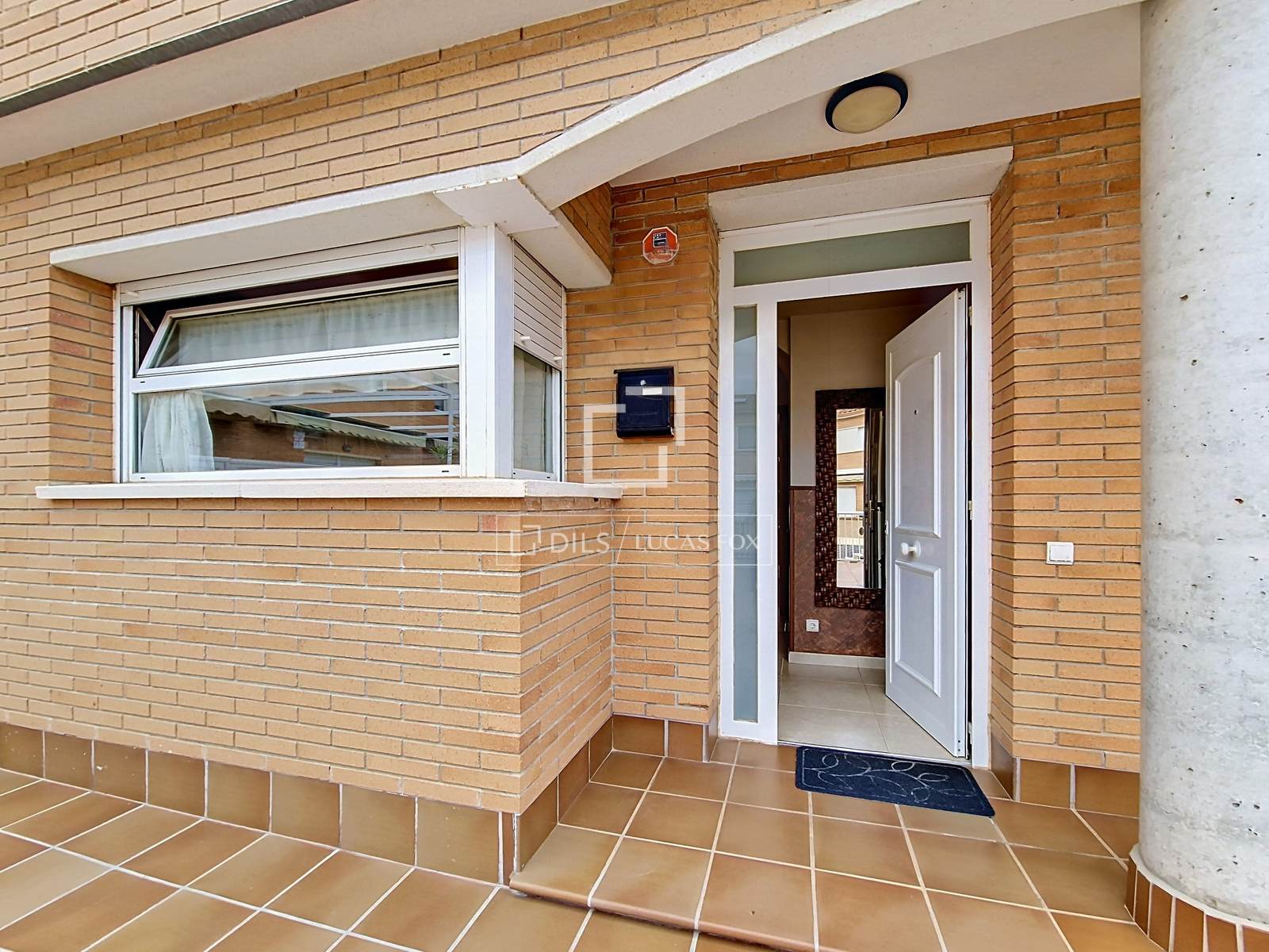 Villa in Cubelles, Barcelona, Spain 3 bedrooms, 174 sq.m. No. 192626