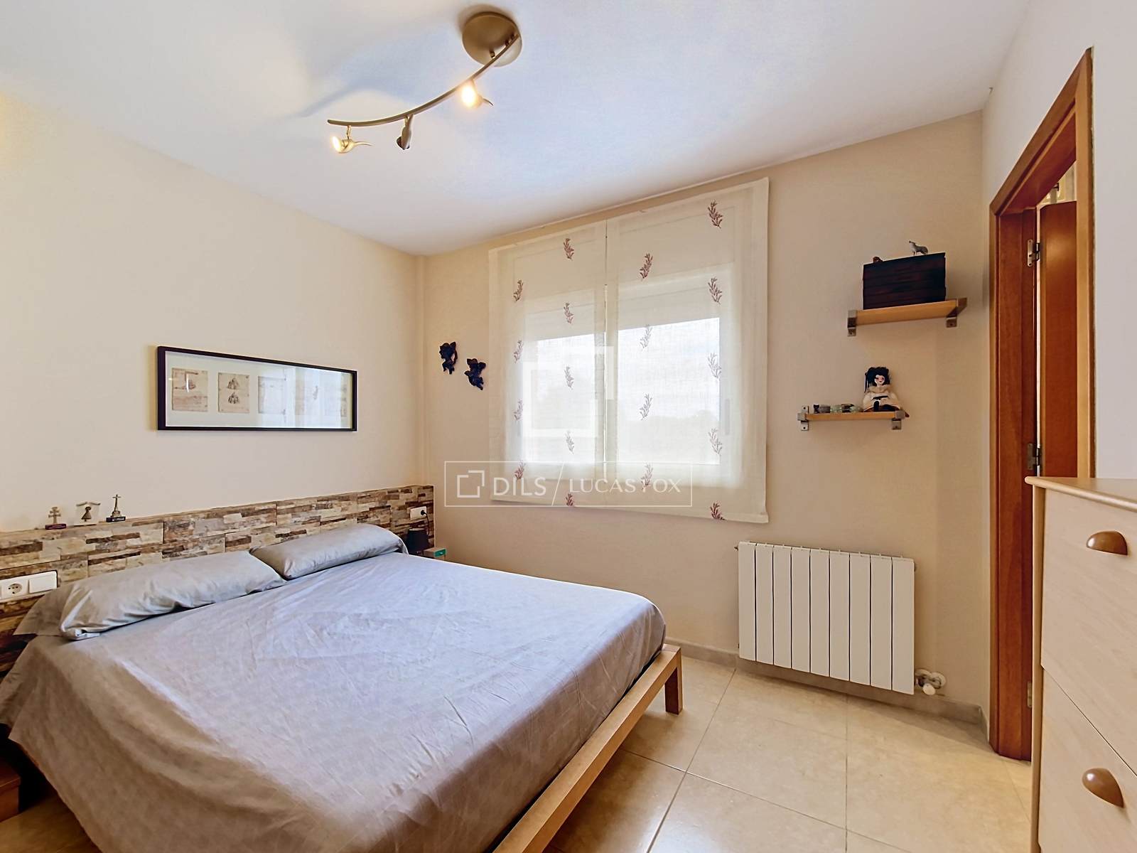 Villa in Cubelles, Barcelona, Spain 3 bedrooms, 174 sq.m. No. 192626