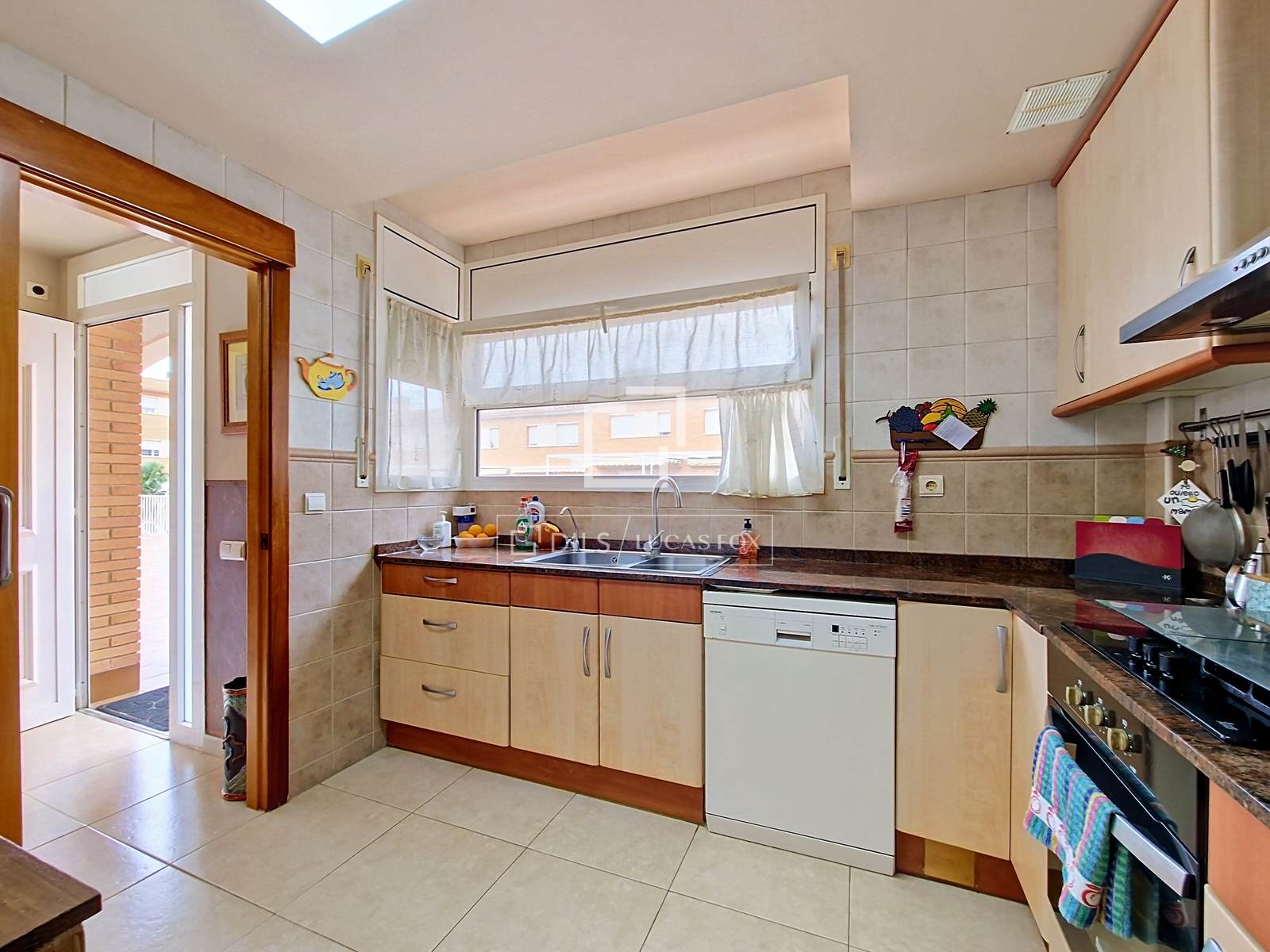 Villa in Cubelles, Barcelona, Spain 3 bedrooms, 174 sq.m. No. 192626