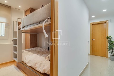 Apartment for sale in Barcelona, Spain 3 bedrooms, 112 sq.m. No. 192629 - photo 21