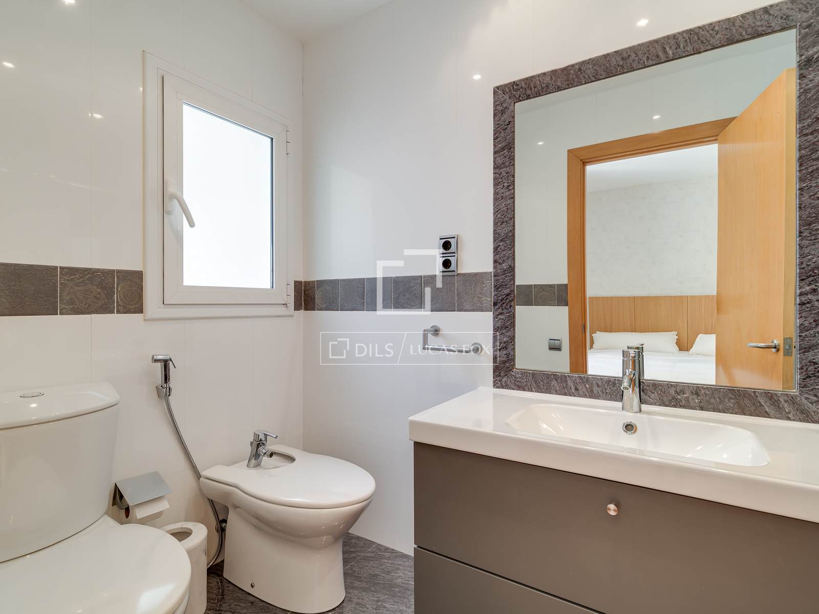 Apartament w Barcelona, Hiszpania 3 sypialnie, 112 mkw. nr 192629
