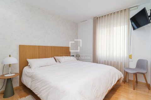 Apartment for sale in Barcelona, Spain 3 bedrooms, 112 sq.m. No. 192629 - photo 23