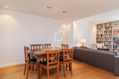 Penthouse for sale in Barcelona, Spain 2 bedrooms, 111 sq.m. No. 192624 - photo 30