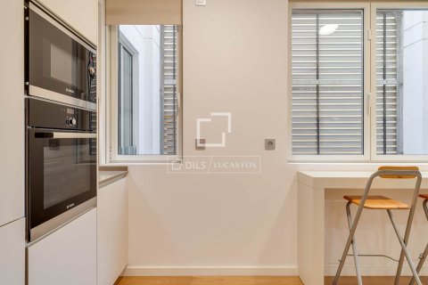 Penthouse for sale in Barcelona, Spain 2 bedrooms, 111 sq.m. No. 192624 - photo 27