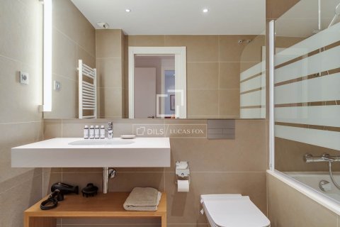 Penthouse for sale in Barcelona, Spain 2 bedrooms, 111 sq.m. No. 192624 - photo 23