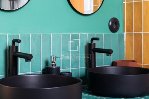 Apartment for sale in Barcelona, Spain 2 bedrooms, 86 sq.m. No. 192623 - photo 27
