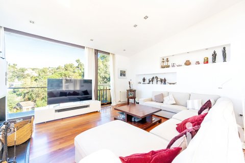 Продажа дома в Барселона, Испания 6 спален, 385м2 №152348 - фото 8