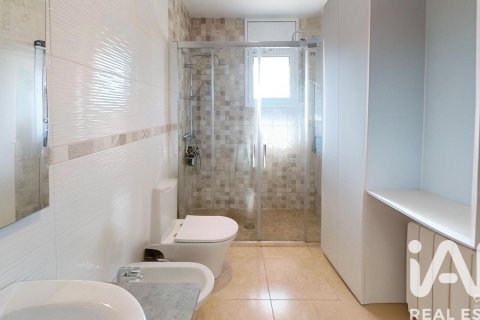 Kaupunkipientalo myytävänä Santa Oliva, Tarragona, Espanja, 4 makuuhuonetta, 119 m2 No. 152343 - kuva 22