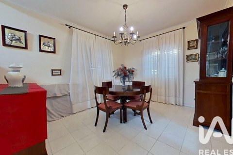 Продажа таухауса в Кастельон-де-ла-Плана, Кастельон, Испания 4 спальни, 226м2 №152347 - фото 5