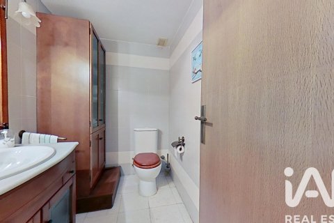 Продажа таухауса в Кастельон-де-ла-Плана, Кастельон, Испания 4 спальни, 226м2 №152347 - фото 20