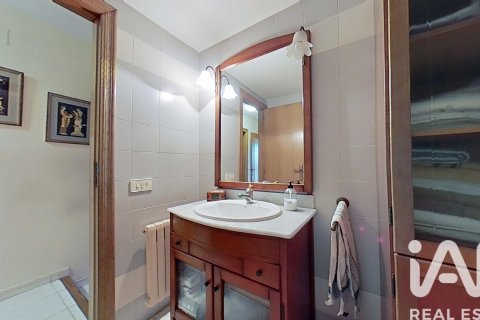 Продажа таухауса в Кастельон-де-ла-Плана, Кастельон, Испания 4 спальни, 226м2 №152347 - фото 21