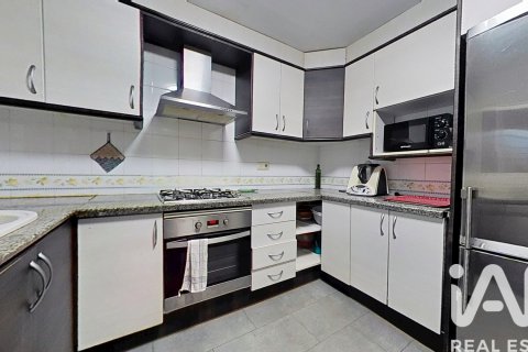 Продажа таухауса в Кастельон-де-ла-Плана, Кастельон, Испания 4 спальни, 226м2 №152347 - фото 11