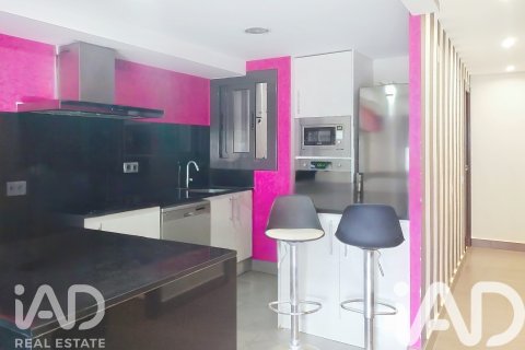 Lägenhet till salu i Canet de Mar, Barcelona, Spanien 1 sovrum, 87 kvm. Nr. 152344 - foto 5