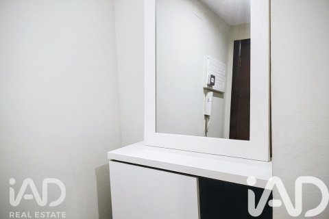 Lägenhet till salu i Canet de Mar, Barcelona, Spanien 1 sovrum, 87 kvm. Nr. 152344 - foto 2