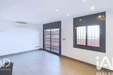 Lägenhet till salu i Canet de Mar, Barcelona, Spanien 1 sovrum, 87 kvm. Nr. 152344 - foto 8