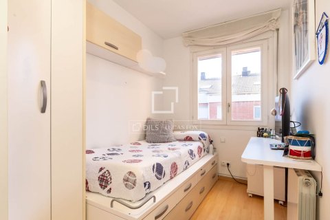 Villa for sale in Sant Just Desvern, Barcelona, Spain 5 bedrooms, 219 sq.m. No. 150590 - photo 29