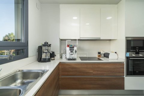 Dzīvoklis pārdošanā Barcelona, Spānijā 4 istabas, 133 m2 Nr. 150592 - attēls 14