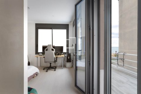 Villa for sale in Caldes d'Estrac, Barcelona, Spain 3 bedrooms, 275 sq.m. No. 150588 - photo 19