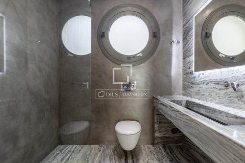 Villa for sale in Caldes d'Estrac, Barcelona, Spain 3 bedrooms, 275 sq.m. No. 150588 - photo 13