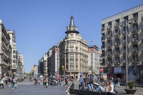 Apartment à vendre à Barcelona, Espagne, 4 chambres, 102 m2 No. 150589 - photo 5