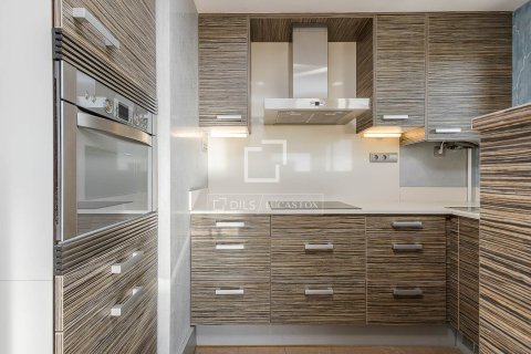 Dzīvoklis pārdošanā Barcelona, Spānijā 2 istabas, 70 m2 Nr. 150591 - attēls 28