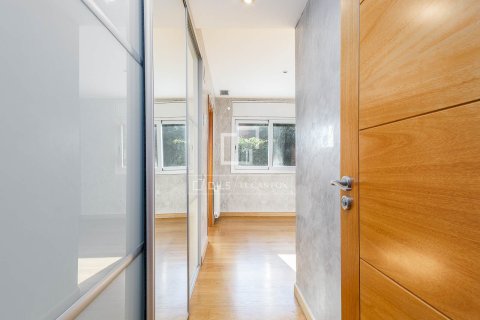 Dzīvoklis pārdošanā Barcelona, Spānijā 2 istabas, 70 m2 Nr. 150591 - attēls 8