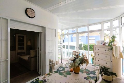 Продажа виллы в Сан-Мигель-де-Салинас, Аликанте, Испания 4 спальни, 180м2 №146907 - фото 28