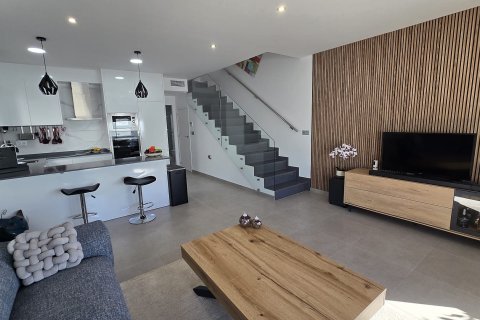 Продажа виллы в Сан-Педро-дель-Пинатар, Мурсия, Испания 3 спальни, 142м2 №146909 - фото 10