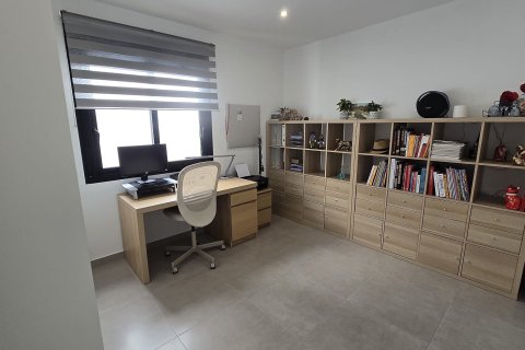 Продажа виллы в Сан-Педро-дель-Пинатар, Мурсия, Испания 3 спальни, 142м2 №146909 - фото 25