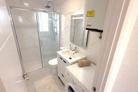 Lägenhet till salu i Torrevieja, Alicante, Spanien 2 sovrum, 147 kvm. Nr. 146906 - foto 16