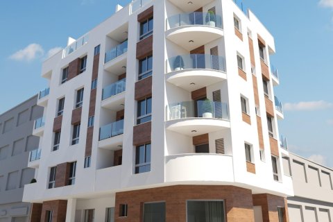 Apartment for sale Torrevieja, Alicante, Spain 2 bedrooms, 77 sq.m. No. 134418 - photo 3