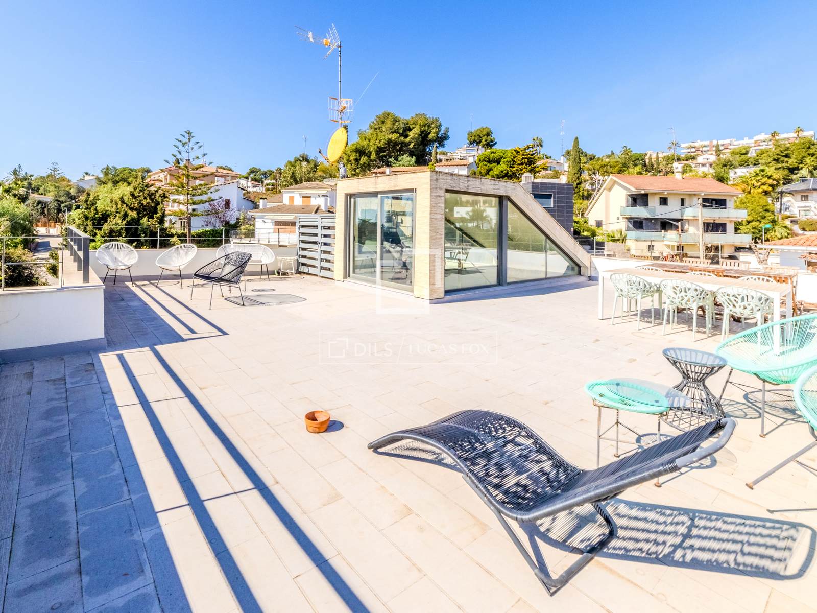 Villa a Sitges, Barcelona, Spagna 6 camere da letto, 432 mq. N° 160852