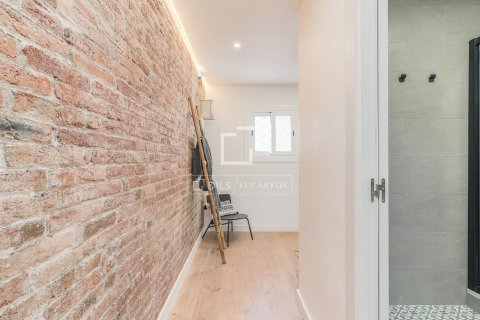 Appartamento in vendita a Barcelona, Spagna 2 camere da letto, 61 mq. N° 160855 - foto 7