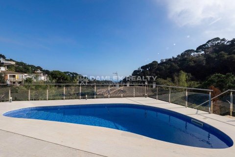 Huvila myytävänä Tossa de Mar, Girona, Espanja, 4 makuuhuonetta, 362 m2 No. 176861 - kuva 4