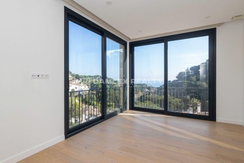 Huvila myytävänä Tossa de Mar, Girona, Espanja, 4 makuuhuonetta, 362 m2 No. 176861 - kuva 27