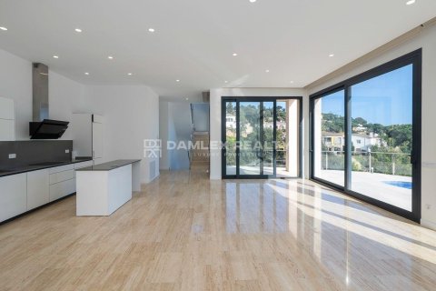 Huvila myytävänä Tossa de Mar, Girona, Espanja, 4 makuuhuonetta, 362 m2 No. 176861 - kuva 12