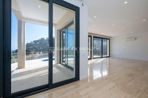 Huvila myytävänä Tossa de Mar, Girona, Espanja, 4 makuuhuonetta, 362 m2 No. 176861 - kuva 20