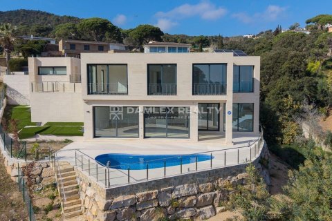 Huvila myytävänä Tossa de Mar, Girona, Espanja, 4 makuuhuonetta, 362 m2 No. 176861 - kuva 8