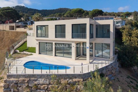 Huvila Tossa de Mar, Girona, Espanja 4 makuuhuonetta, 362 m2 No. 176861