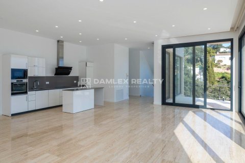 Huvila myytävänä Tossa de Mar, Girona, Espanja, 4 makuuhuonetta, 362 m2 No. 176861 - kuva 15
