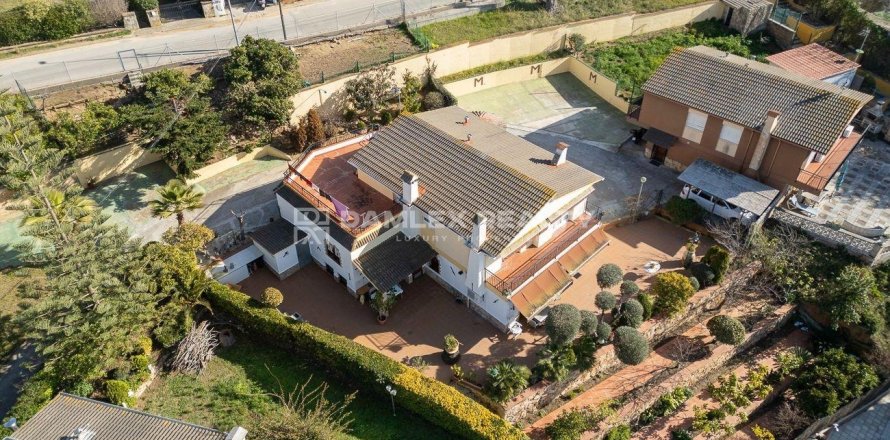 Willa w Lloret de Mar, Girona, Hiszpania 6 sypialni, 246 mkw. nr 176858