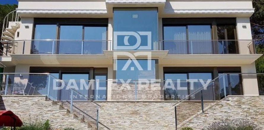 Huvila Calonge, Girona, Espanja 5 makuuhuonetta, 300 m2 No. 176863