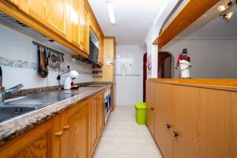 Apartment for sale in Alicante, Spain 62 sq.m. No. 165996 - photo 13